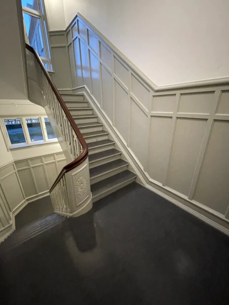 Sådan holder I opgangen ren hele året